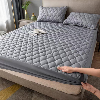 🛏【180*200】Αδιάβροχο κάλυμμα κρεβατιού με φλις επένδυση και βαμβακερά κλιπ, κάλυμμα στρώματος για υπνοδωμάτιο.