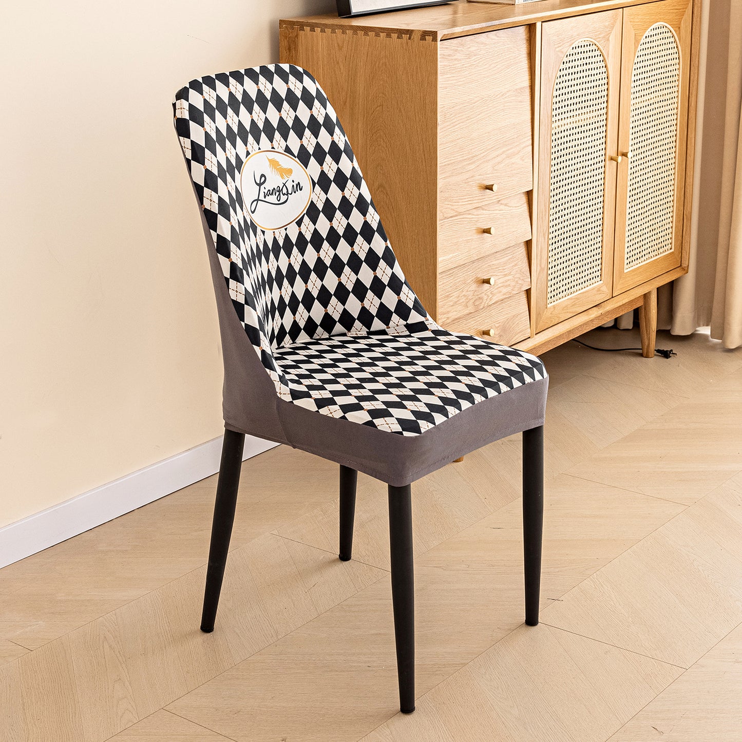 💥🔥🪑【Αγοράστε 1 και πάρτε 1 δωρεάν】Μαξιλάρια τραπεζιού και καρέκλας γενικής χρήσης, αντιολισθητικά μαξιλάρια καρέκλας, μαξιλάρια πλάτης